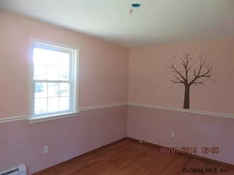 28 Deepkill Rd, Troy, NY 12180 photo 18