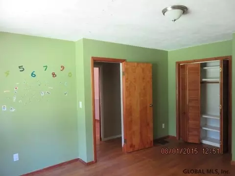28 Deepkill Rd, Troy, NY 12180 photo 19