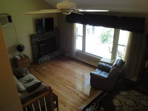5 Crestwood Dr, Schenectady, NY 12306 photo 9