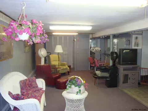 29 Jackson Ave, Schenectady, NY 12304 photo 20