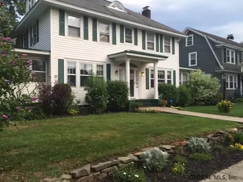 1198 Phoenix Ave, Schenectady, NY 12308 photo 1