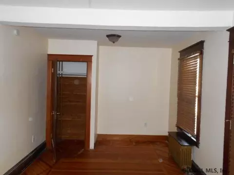 1081 Dean St, Schenectady, NY 12309 photo 5