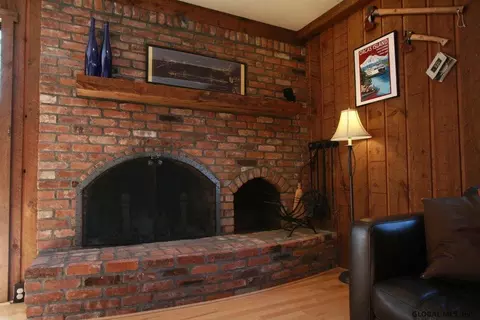104 Hampton St, Delmar, NY 12054 photo 18