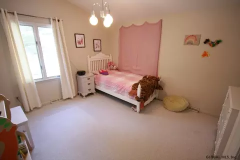 104 Hampton St, Delmar, NY 12054 photo 13