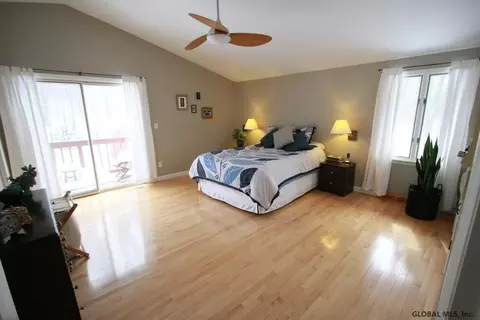 104 Hampton St, Delmar, NY 12054 photo 10