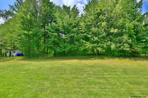 31 Hasgate Dr, Delmar, NY 12054 photo 25