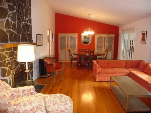86 Devon Rd, Delmar, NY 12054 photo 5