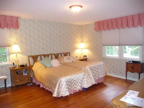 86 Devon Rd, Delmar, NY 12054 photo 17