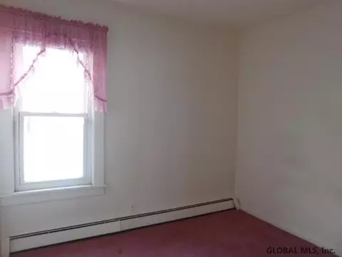 1438 Woolsey St, Schenectady, NY 12303 photo 10