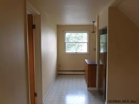 1438 Woolsey St, Schenectady, NY 12303 photo 12