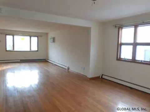 1438 Woolsey St, Schenectady, NY 12303 photo 3