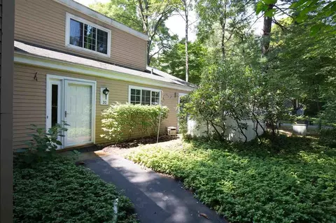 20 Willow Dr, Delmar, NY 12054 photo 1