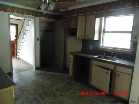 2133 William St, Schenectady, NY 12306 photo 8