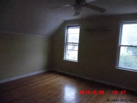 2133 William St, Schenectady, NY 12306 photo 5
