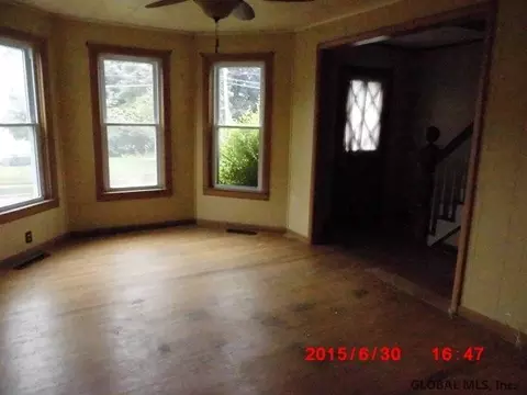 2133 William St, Schenectady, NY 12306 photo 9