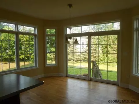 11 Summit Trl, Mechanicville, NY 12118 photo 7