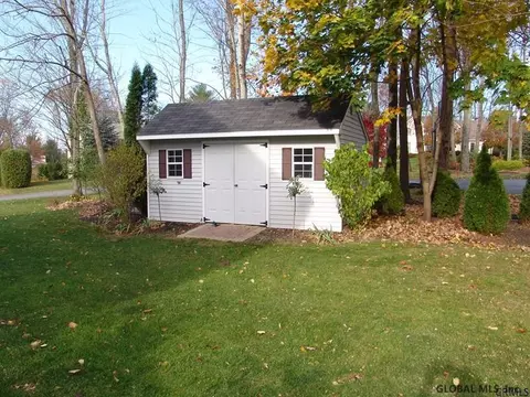 2 Keystone Ter, Clifton Park, NY 12065 photo 23