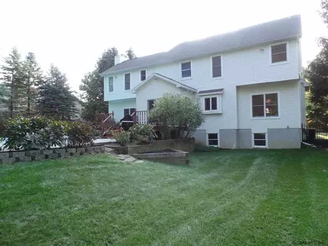 52 Staffords Xing, Slingerlands, NY 12159 photo 22