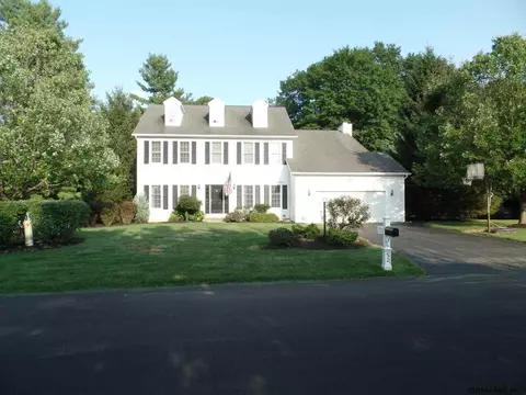 52 Staffords Xing, Slingerlands, NY 12159 photo 1