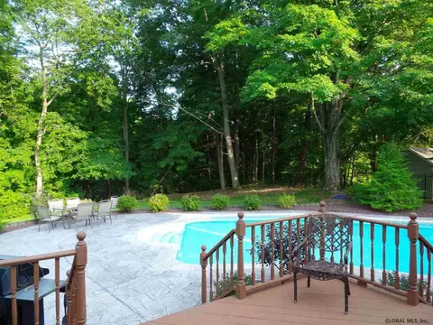 52 Staffords Xing, Slingerlands, NY 12159 photo 24