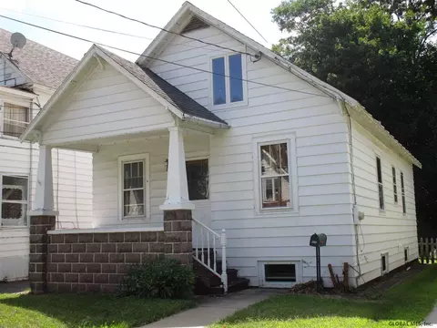 446 Arthur St, Schenectady, NY 12306 photo 1