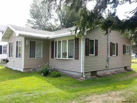 408 Main St, Corinth, NY 12822 photo 3