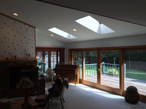 77 3rd Ave, Hadley, NY 12835 photo 10