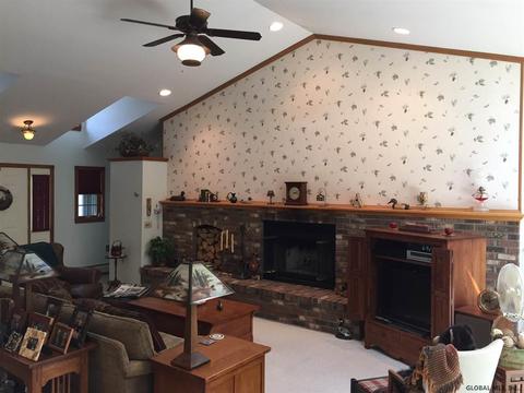 77 3rd Ave, Hadley, NY 12835 photo 8