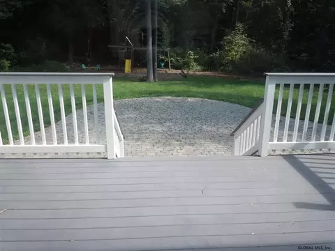 22 Forsten Dr, Delmar, NY 12054 photo 5