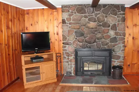47 Second Ave, Mayfield, NY 12117 photo 5