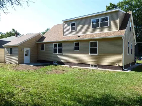 2011 Pyle Rd, Schenectady, NY 12303 photo 2