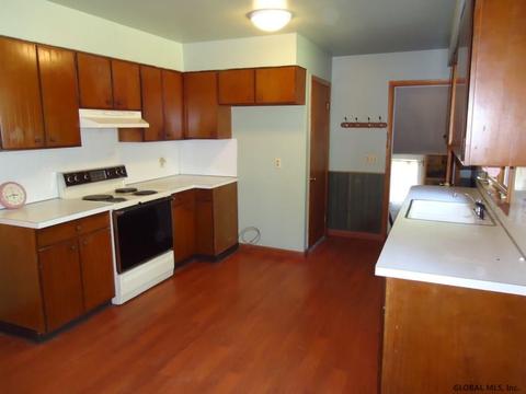 164 E Palmer Ave, Schenectady, NY 12303 photo 5