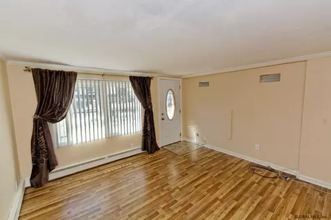 231 Vly Rd, Schenectady, NY 12309 photo 7