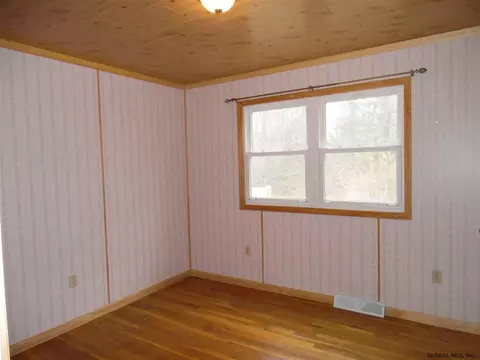 33 Angle Rd, Halfmoon, NY 12118 photo 14