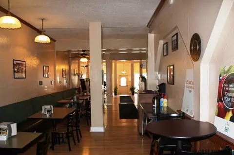 549 Main St, Cobleskill, NY 12043 photo 2