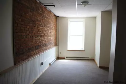 549 Main St, Cobleskill, NY 12043 photo 7