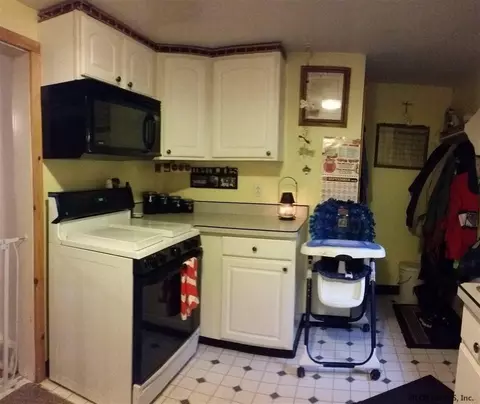 5 Bailey Ave, Delmar, NY 12054 photo 8