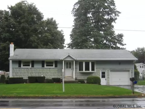 975 Burdeck St, Schenectady, NY 12306 photo 1