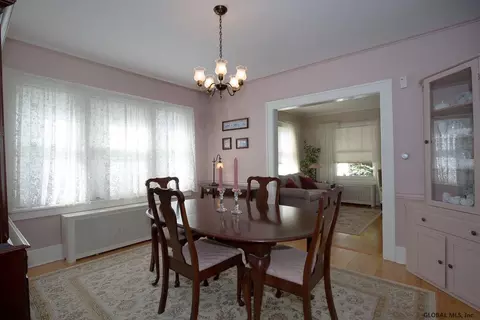 1274 Baker Ave, Schenectady, NY 12309 photo 12