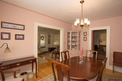 1274 Baker Ave, Schenectady, NY 12309 photo 13