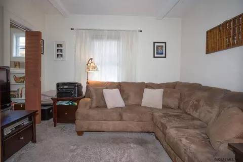 1274 Baker Ave, Schenectady, NY 12309 photo 15