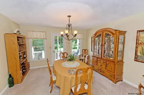 29 Iroquois Trl, Slingerlands, NY 12159 photo 7