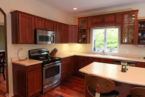 44 Hasgate Dr, Delmar, NY 12054 photo 6