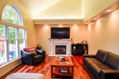 44 Hasgate Dr, Delmar, NY 12054 photo 9