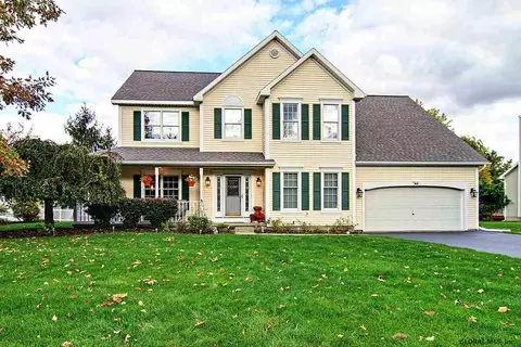 44 Hasgate Dr, Delmar, NY 12054 photo 1