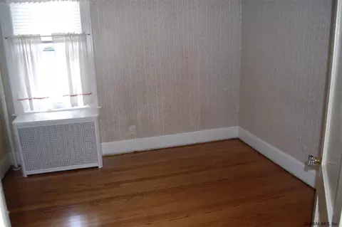 1344 Baker Ave, Schenectady, NY 12309 photo 8