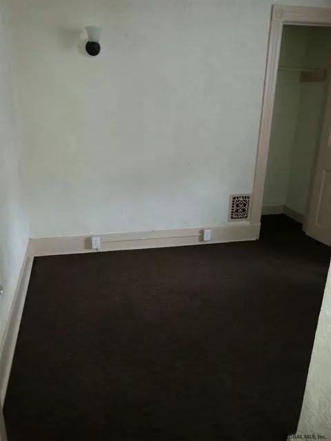 1308 State St, Schenectady, NY 12304 photo 5