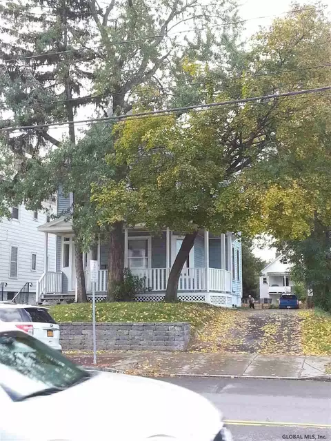 1308 State St, Schenectady, NY 12304 photo 8
