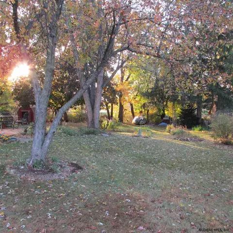31 Lakeside Dr, Castleton, NY 12033 photo 6