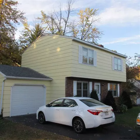 31 Lakeside Dr, Castleton, NY 12033 photo 3